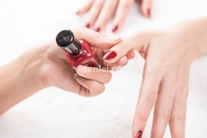 南昌化妆培训,美甲美睫培训,新娘跟妆培训,纹绣培训,妆发造型(美容化妆纹绣美甲培训师)